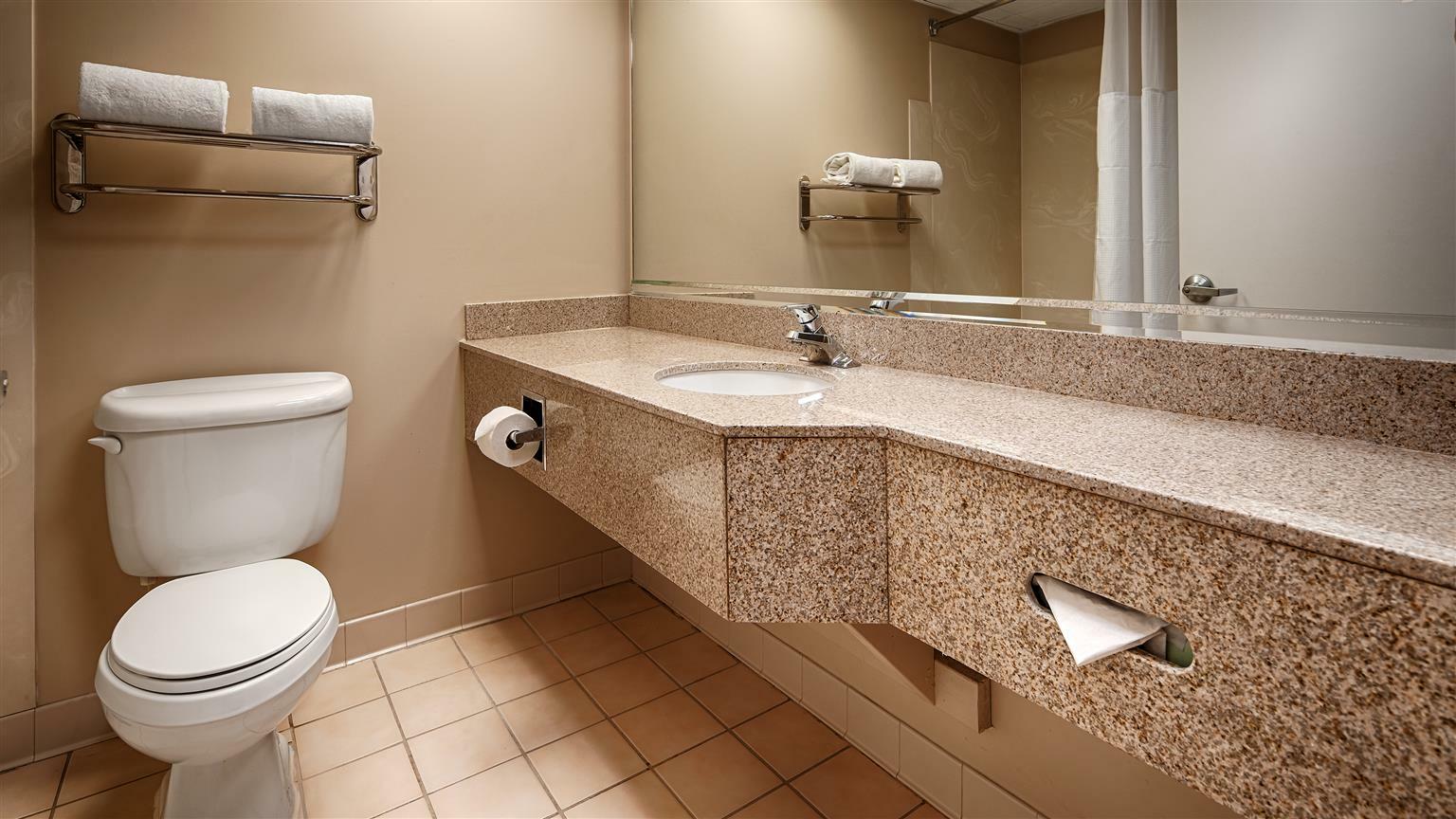 Best Western Plus Suites Greenville Bagian luar foto